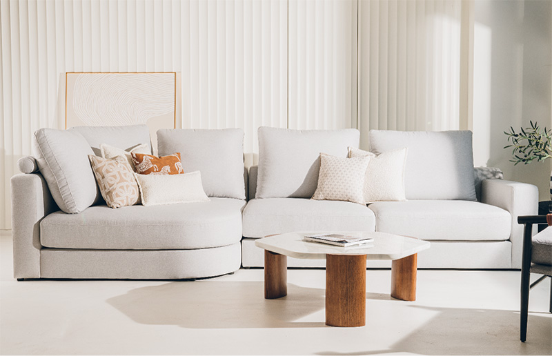 Bosa-Sectional-Sofa